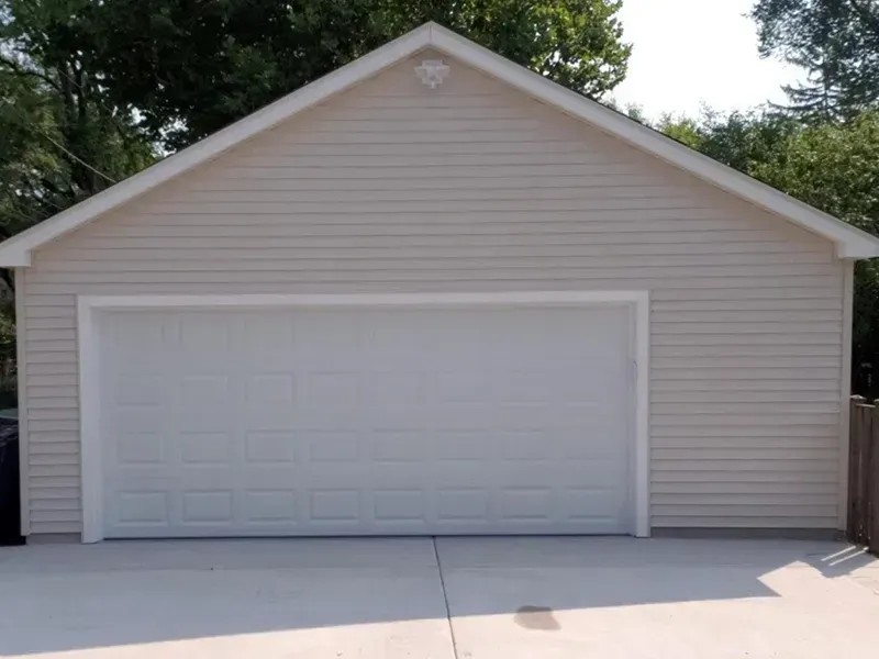 2-car-detached-heartland-2-car-garage-single-door