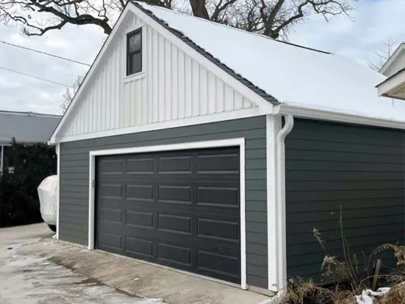 2-car-detached-two-car-garage-vertical-siding