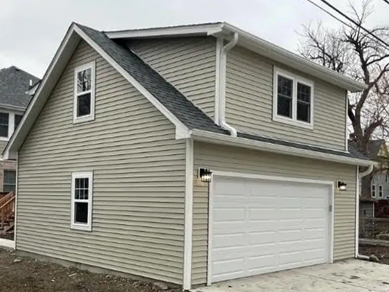 2-car-detached-two-car-garage-with-room